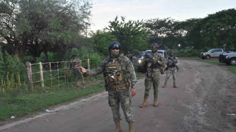 El operativo de la Marina se llevó a cabo este domingo en la zona de la Laguna Colorada, en Culiacán.