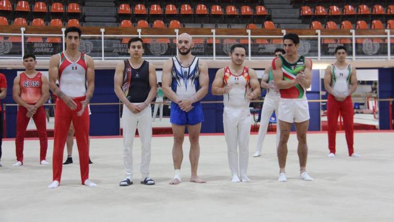 Francisco Javier Rojo Gastélum es parte de la selección mexicana de gimnasia.