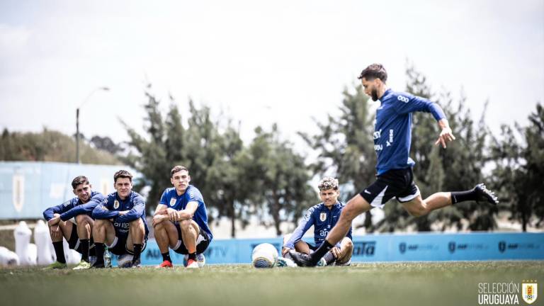 Uruguay buscará mantenerse como sublíderes en las Eliminatorias de la Conmebol ante el siempre favorito Brasil.