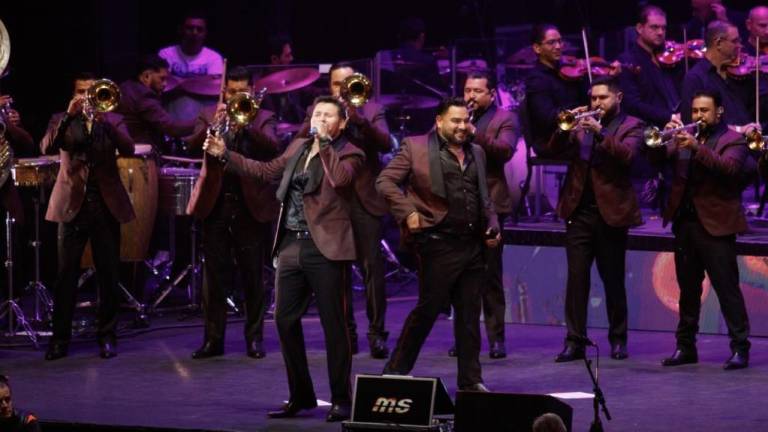 Participa Banda MS en Encuentro Internacional de Mariachi y Charrería