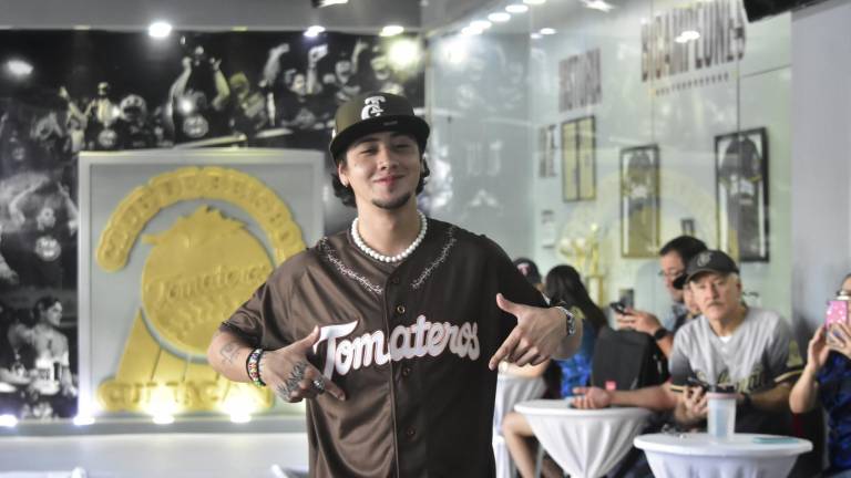 Conoce la nación guinda la nueva piel de Los Tomateros de Culiacán