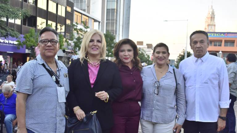 Cantan con Regina Orozco en el Festival Cultural Sinaloa 2024