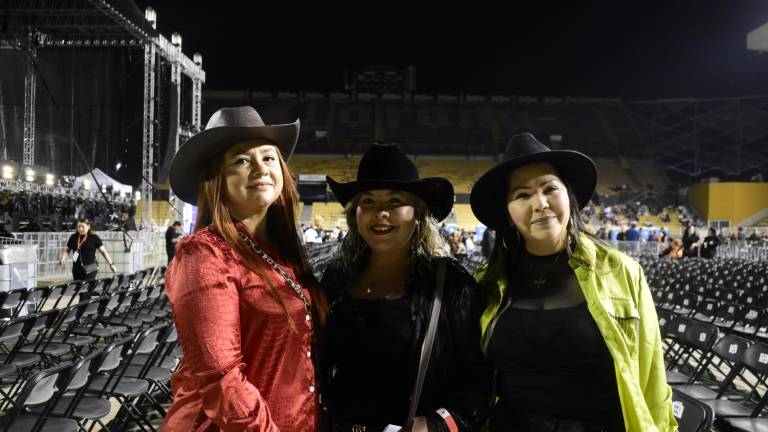 Viridiana López, Aracely Gutiérrez y Liliana Picos.