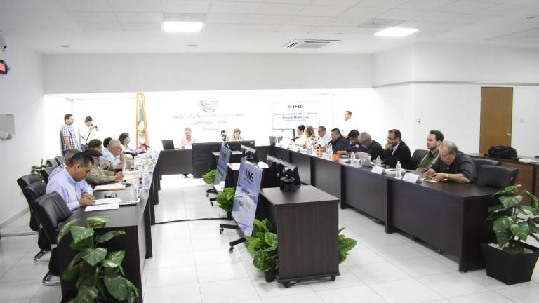 En Sinaloa, sustituye INE al 40% de funcionarios de casilla