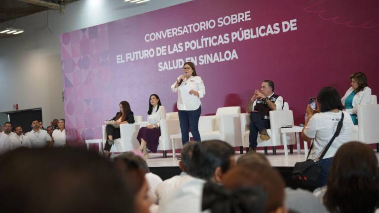 Candidatos al Senado por Morena se reúnen con sector salud de Sinaloa