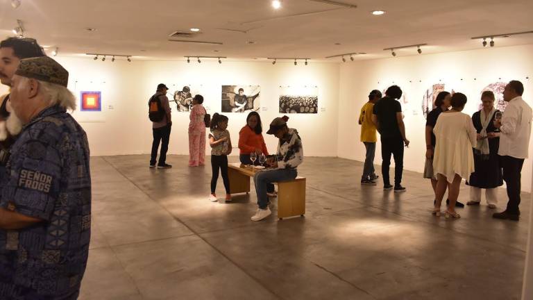 Convergen artistas mexicanos y polacos en la exposición ‘La vida es un sueño’