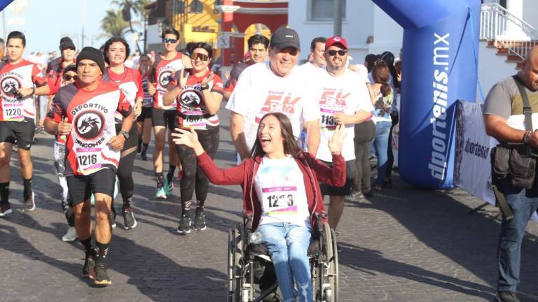 Celebran el primer Pañatón en Mazatlán; recaudan 800 paquetes