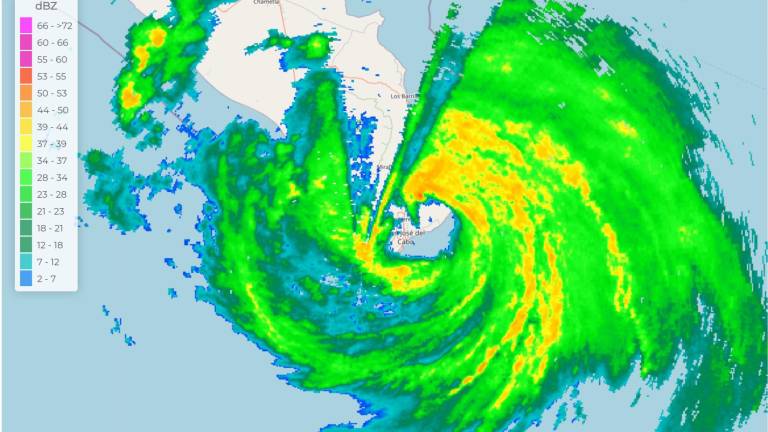 ‘Olaf’ toca tierra esta noche en San José del Cabo, BCS