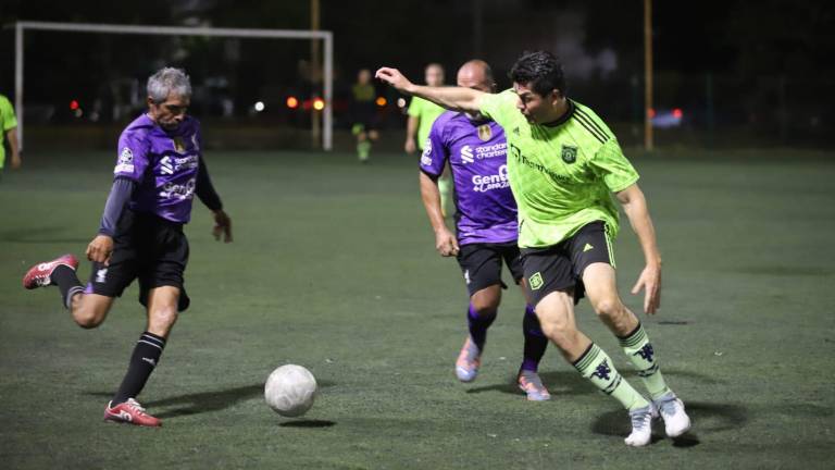 La Puntilla FC da paso sólido rumbo a semifinales de Golden Máster