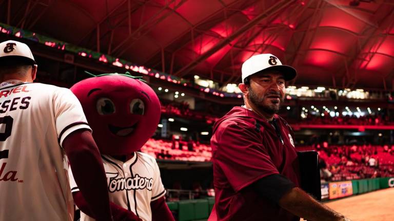 Tomateros apuntala su pitcheo.