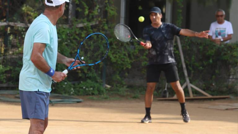 Las duplas que buscarán el título del Gran Torneo de Tenis Dobles D quedaron definidas.