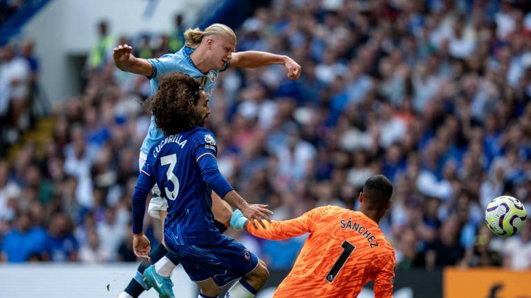 Manchester City vence al Chelsea y comienza con victoria la defensa del título