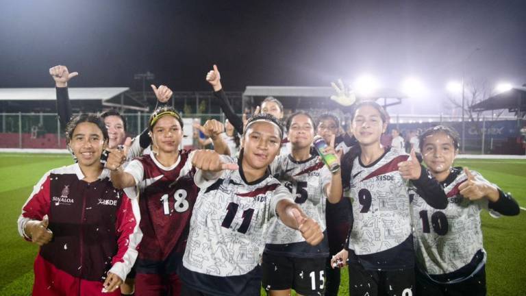 Las sinaloense celebran su histórico bronce.