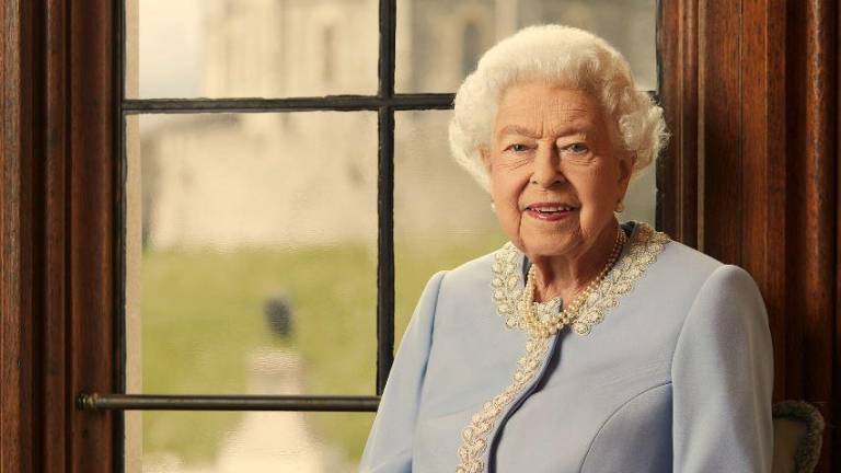 Reina Isabel II celebra 70 años en el trono.