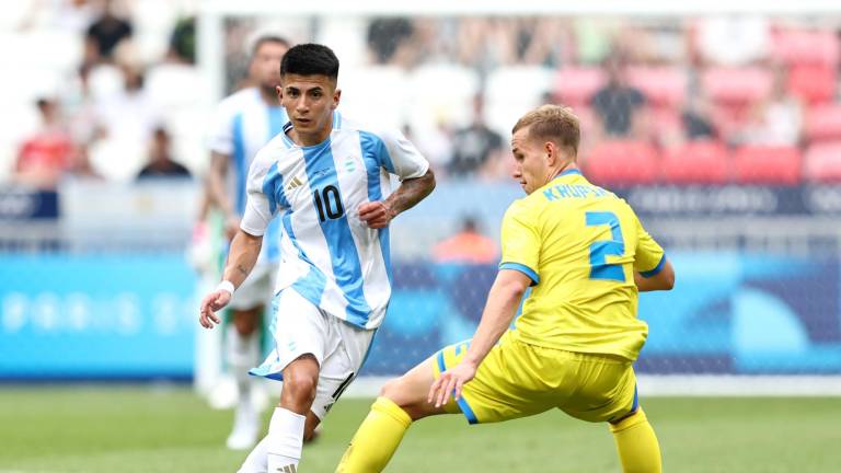 Thiago Almada abrió el marcador para los argentinos.