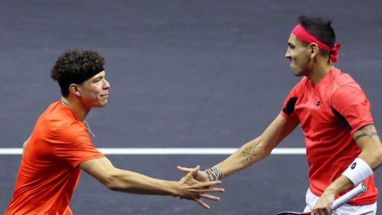 Alejandro Tabilo y Ben Shelton le dieron la ventaja al Team World tras los resultados de este sábado.