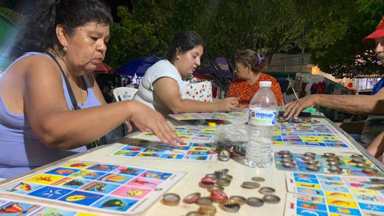 La lotería, tradición mexicana que invade el Tianguis de la ‘Pancho Villa’, en Mazatlán