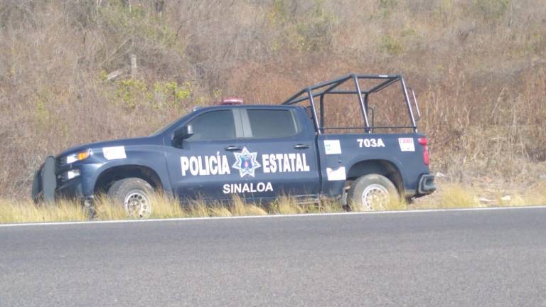 Agentes policiacos confirmaron el hallazgo de los restos humanos.