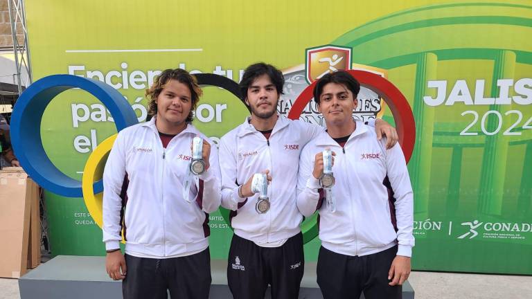 El equipo sinaloense gana la medalla de plata en tiro con arco por equipos Sub 24.