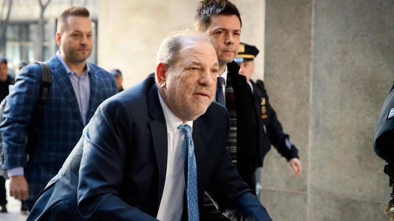 Harvey Weinstein dio positivo a coronavirus.