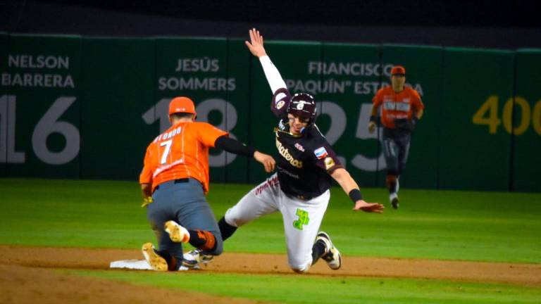 Semana de cinco triunfos para Tomateros de Culiacán.