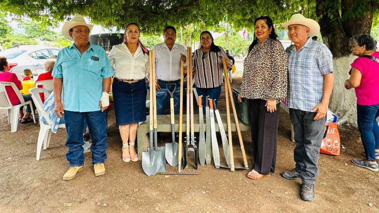 Celebran el día del Ejido en San Miguel de la Atarjea, Escuinapa