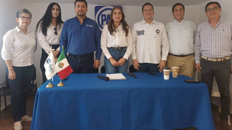 Barajas señaló que sus principales propuestas son rejuvenecer al PAN con sangre nueva y jóvenes con liderazgo.