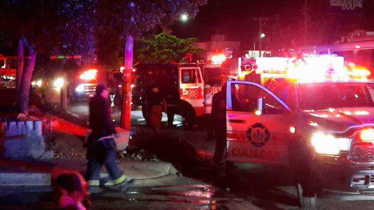 Se Incendia Vivienda En Culiacán Padre E Hijo Logran Salvarse Pero Se