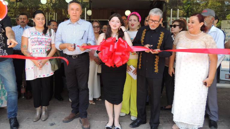 Celebran familia y amigos la trayectoria de Santiago Ibarra