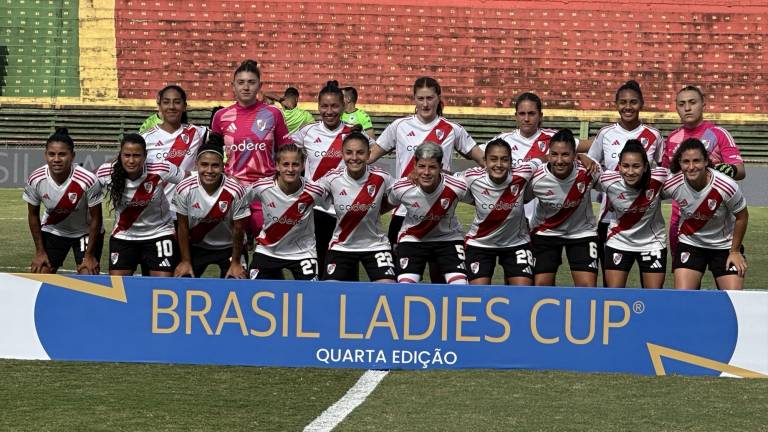 La escuadra femenina de River Plate.