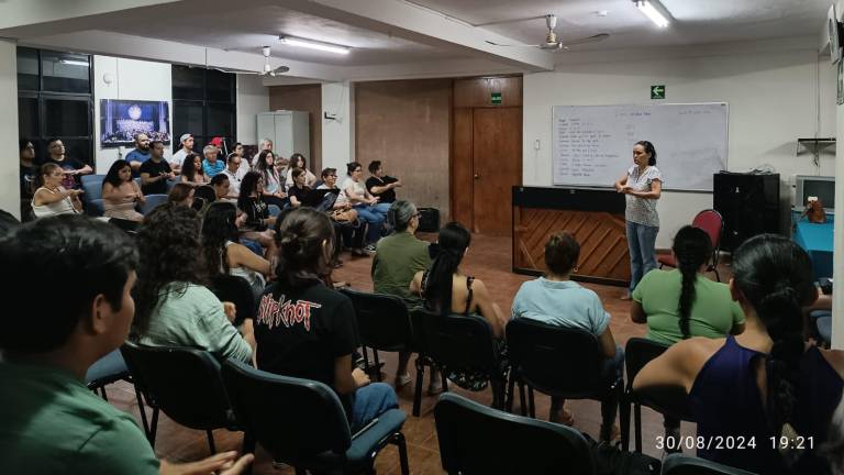 Concluye curso para aficionados al canto con la maestra Mary Murillo