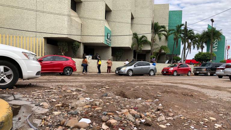 Precipitaciones dejaron mucha basura en Culiacán; se prevé posible formación de ciclón en los próximos días, alerta Protección Civil