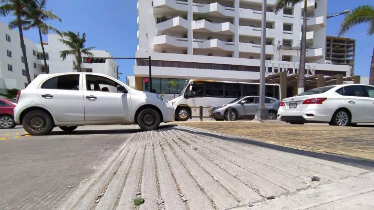 En Facebook, ya se organizan para manifestarse contra topes de la Zona Dorada en Mazatlán