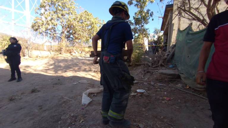 Muere mujer tras derrumbe; hay una lesionada