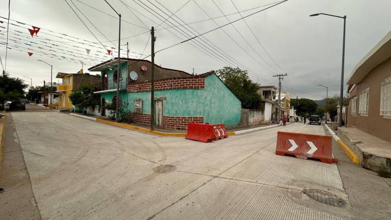 Inauguran calle Río Presidio en Agua Caliente de Gárate, en Concordia