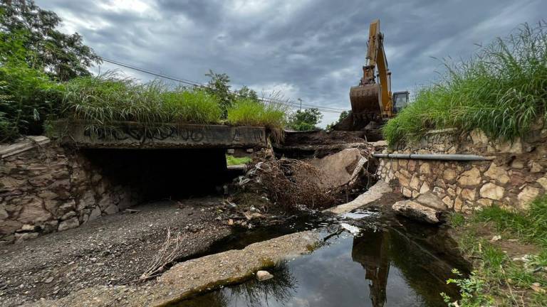 El puente colapsado.