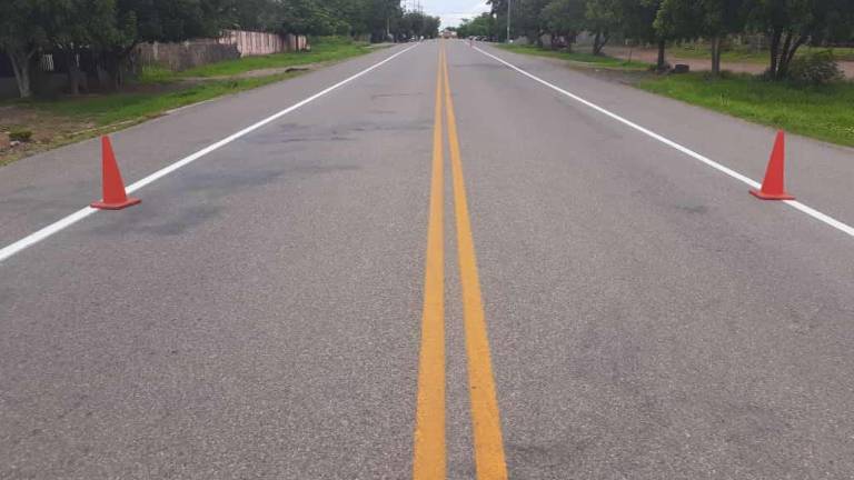 La Secretaría de Obras Públicas rehabilitó carreteras y accesos a destinos turísticos.