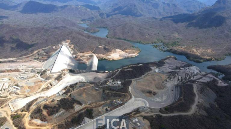 La presa Santa María ha contenido mucha de la lluvia que cae en el municipio.