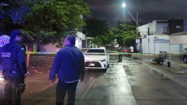 Privan de la libertad a un padre y su hijo menor de edad en Culiacán