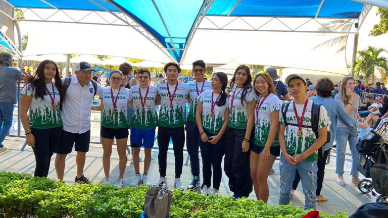 Los nadadores culiacanenses lograron 144 medallas.