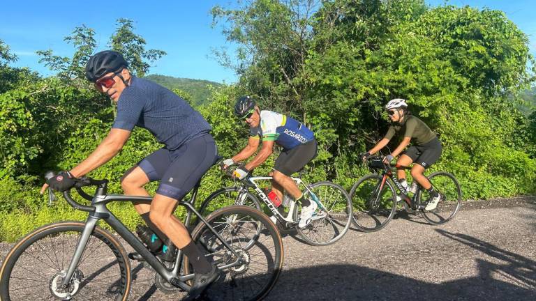 Realizan rodada ciclista al Nuevo Santa María para celebrar la fundación de El Rosario