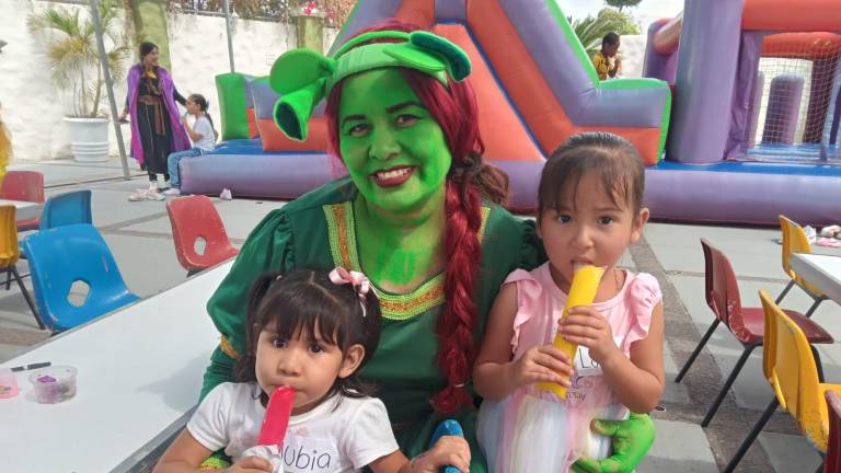 Celebra Ganac a las mamás y a los niños con divertida fiesta