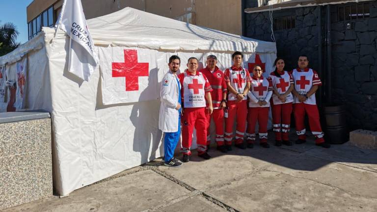 Activan punto de servicio médico para el Día de la Virgen en La Lomita