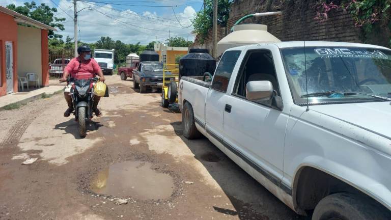 Han sido días, no semanas, la falta de agua en Escuinapa, afirma Jumapae