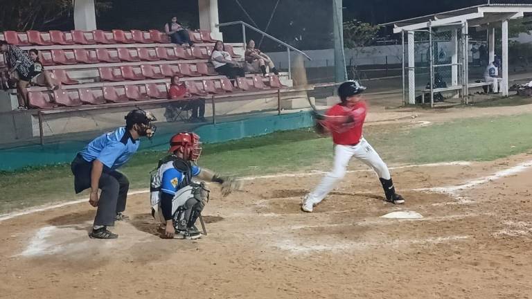 Diablos Rojos gana con contundencia.