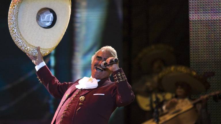 Muchos fueron los éxitos que Vicente Fernández inmortalizó en la música.