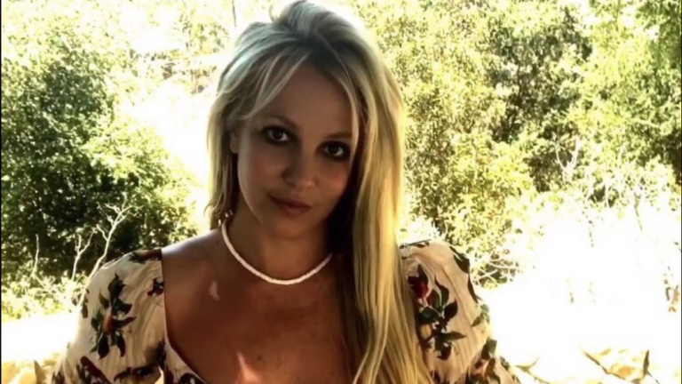 Britney Spears elimina una vez su cuenta de Instagram.