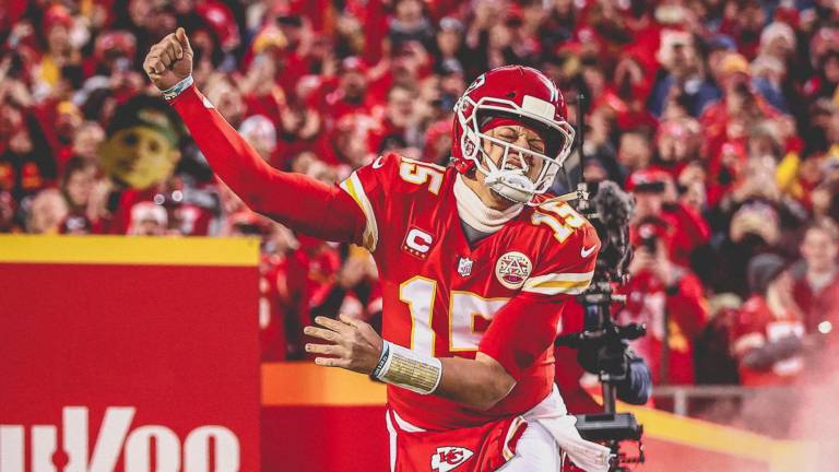 Patrick Mahomes tendrá evaluación semanal por lesión de tobillo