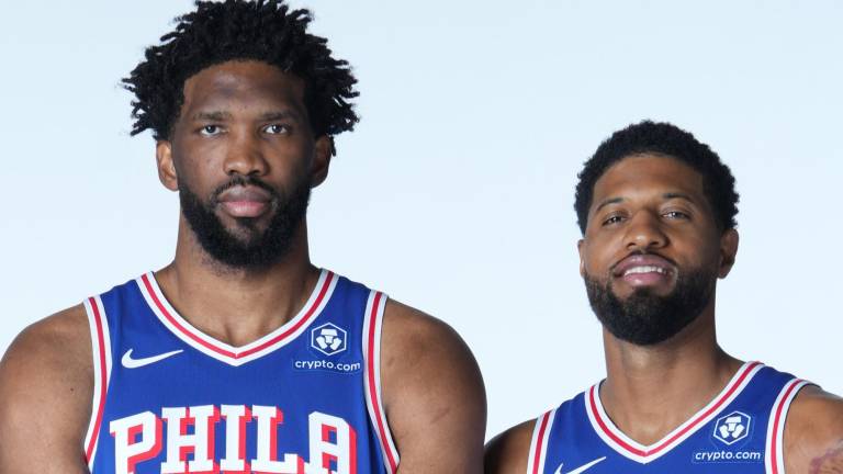 Joel Embiid y Paul George no estarán en la duela con los Sixers en el Juego Inaugural.