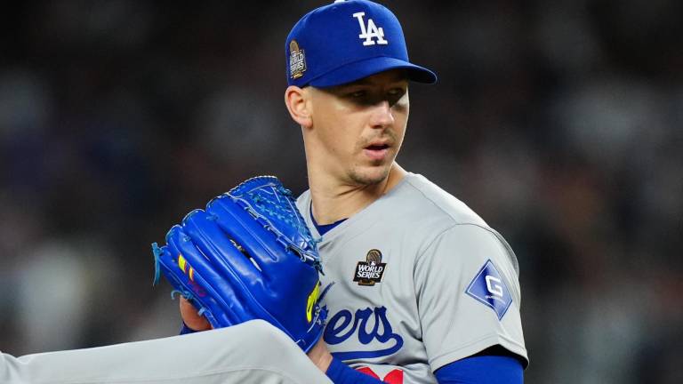 Walker Buehler sería del interés de los Bravos de Atlanta.